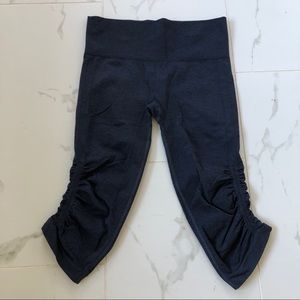 Lululemon cropped leggings